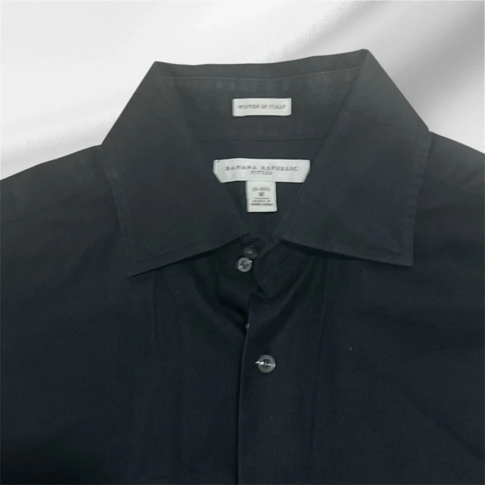 Banana Republic Black Dress Shirt Classic Tailored Design